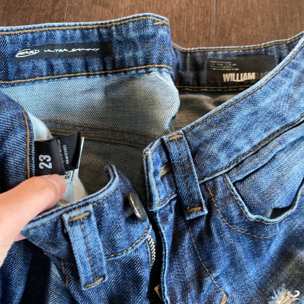 William Rast Distressed Skinny Jeans - Picture 3 of 4